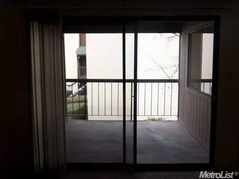 2900 Andre Ln #238, Turlock, CA 95380 photo 2
