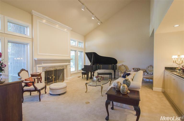 4991 Keane Dr, Carmichael, CA 95608 photo 5