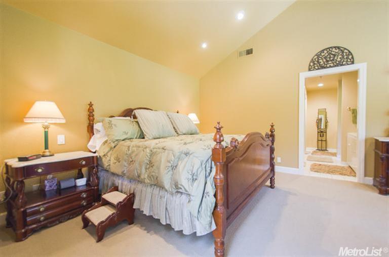 4991 Keane Dr, Carmichael, CA 95608 photo 18