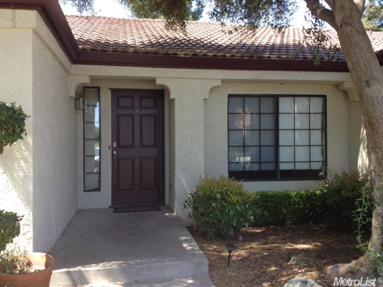 4057 Saint Patrick Pl, Turlock, CA 95382 photo 2