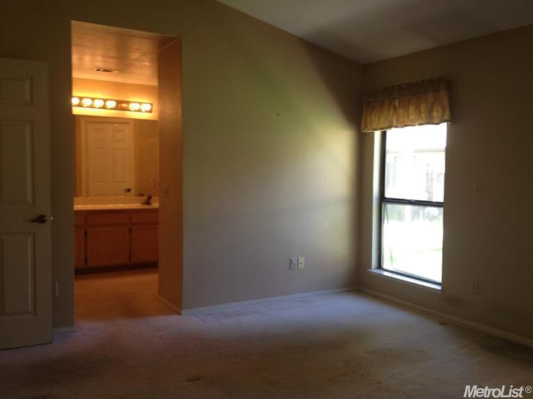 4057 Saint Patrick Pl, Turlock, CA 95382 photo 19
