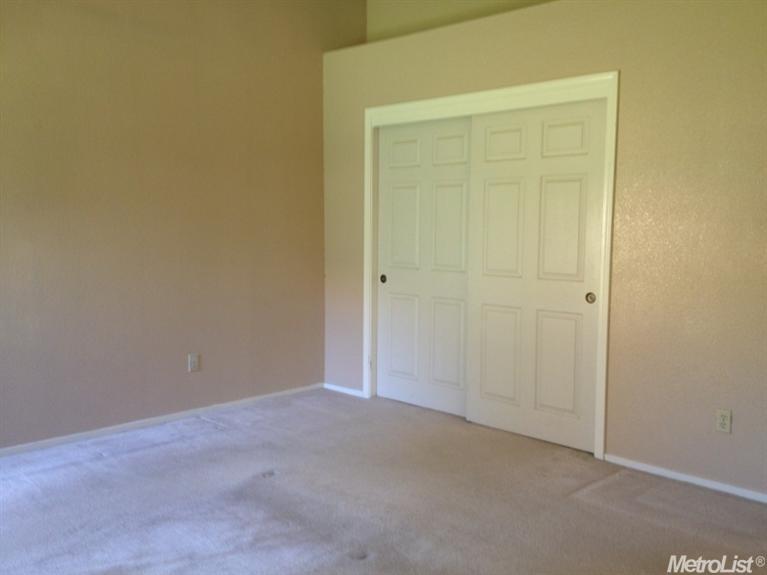 4057 Saint Patrick Pl, Turlock, CA 95382 photo 18