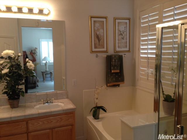4112 Quiet Brook Ct, Modesto, CA 95356 photo 5