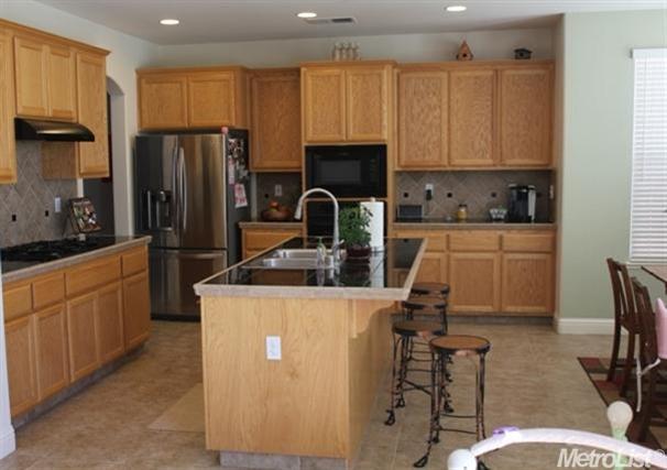634 Cistus St, Manteca, CA 95337 photo 3