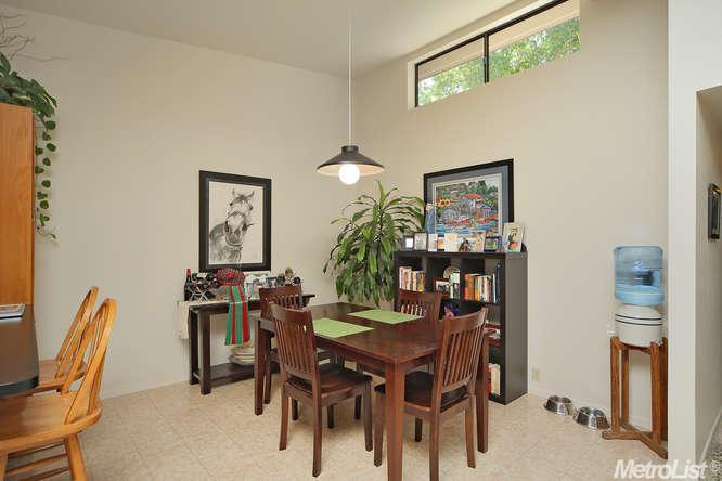 203 Grande Ave, Davis, CA 95616 photo 6
