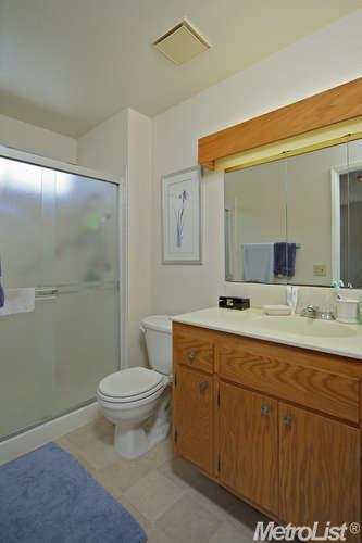 203 Grande Ave, Davis, CA 95616 photo 9