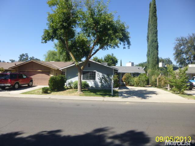 825 Inez Dr, Modesto, CA 95351 photo 1