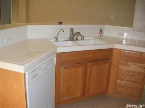 2085 Pasado Ave, Manteca, CA 95336 photo 3