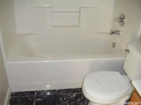 2085 Pasado Ave, Manteca, CA 95336 photo 7