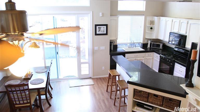 285 Oak Briar, Folsom, CA 95630 photo 4