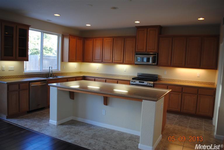2816 Temescal Dr, Modesto, CA 95355 photo 5
