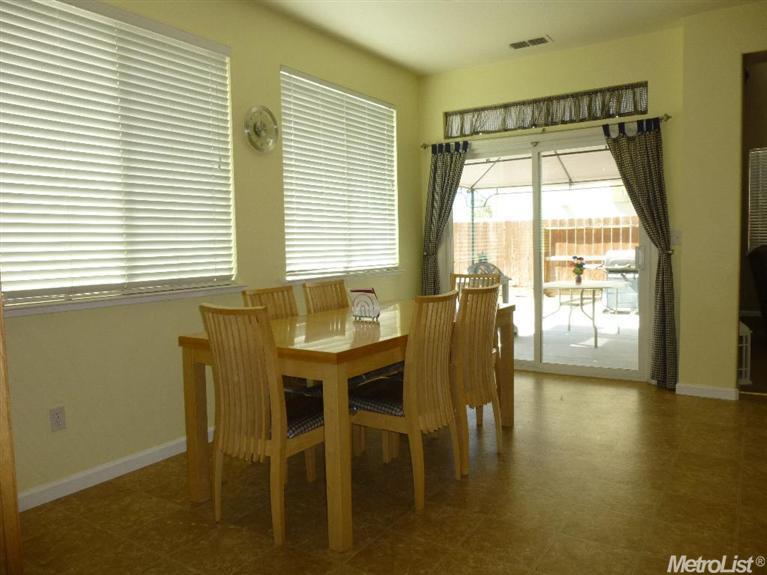 3710 Macadamia Ln, Ceres, CA 95307 photo 12