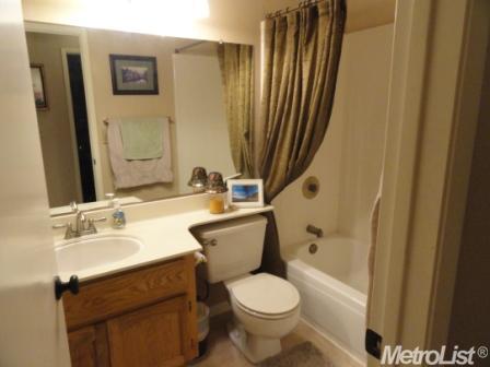 1535 Alyssa, Manteca, CA 95337 photo 4