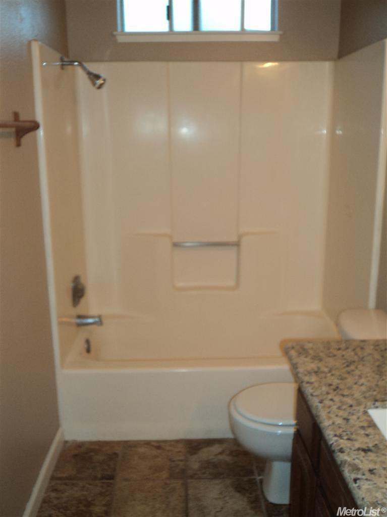 1710 Napa Ct, Modesto, CA 95351 photo 6