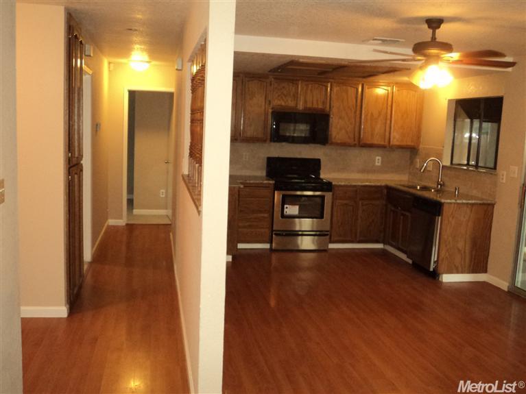 1710 Napa Ct, Modesto, CA 95351 photo 5