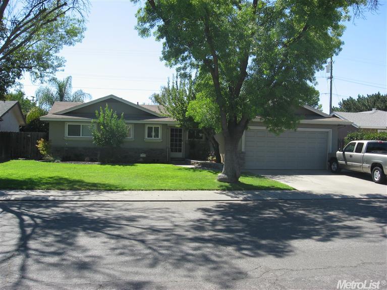 1520 Hazel, Modesto, CA 95350 photo 1