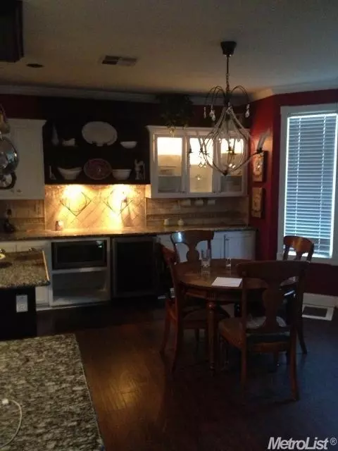 798 Harold Smith, Tracy, CA 95304 photo 4