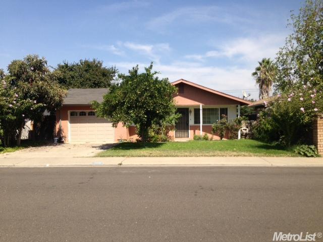 5708 10th St, Keyes, CA 95328 photo 1