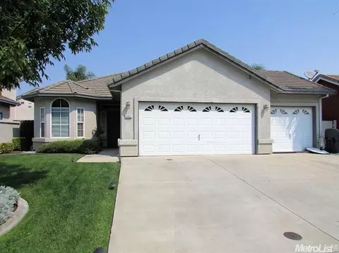 2405 Maestro Way, Modesto, CA 95355 photo 1