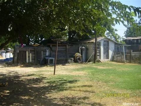 471 E Gerard Ave, Merced, CA 95341 photo 3