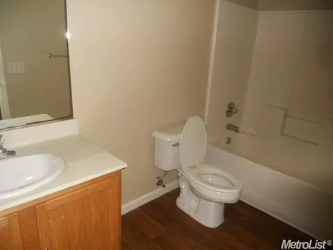 631 Roadrunner Dr, Patterson, CA 95363 photo 8