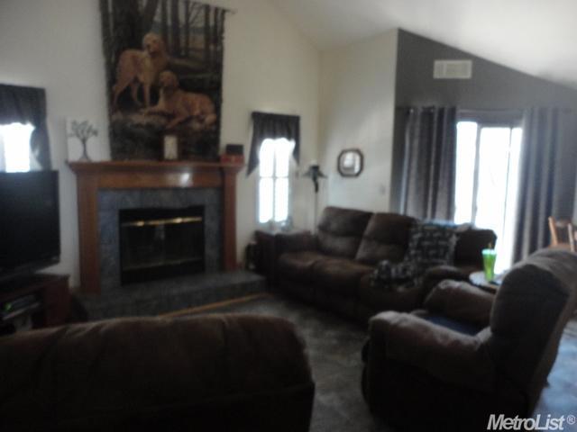 2032 Stracker, Modesto, CA 95350 photo 4