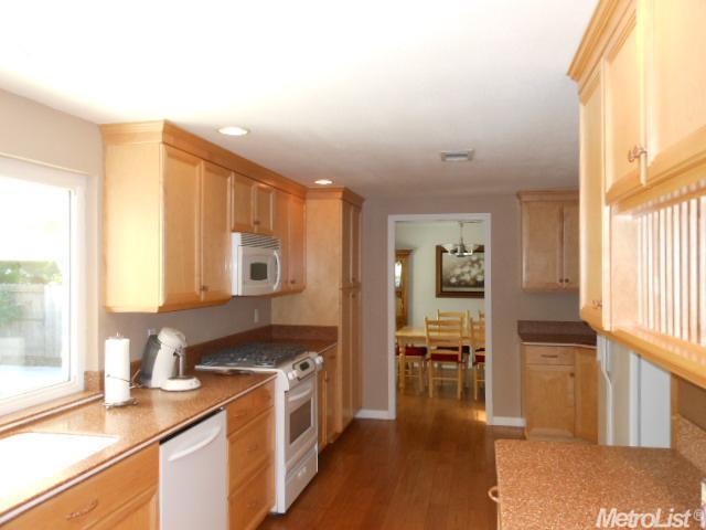 5246 Shelato Way, Carmichael, CA 95608 photo 2