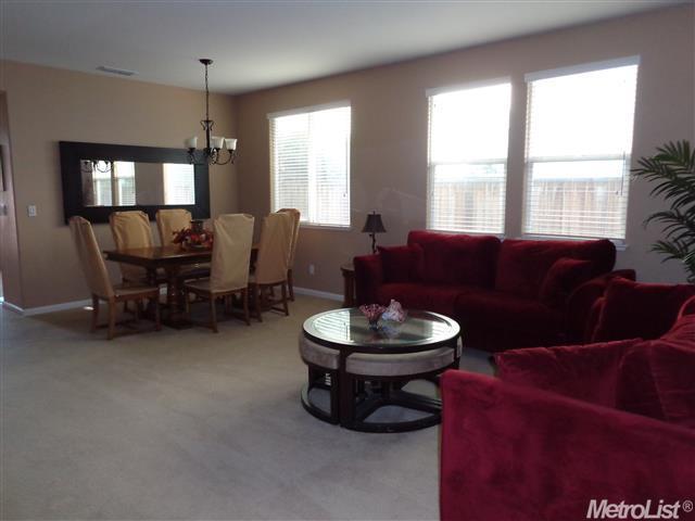 2409 Callaham Way, Modesto, CA 95355 photo 2