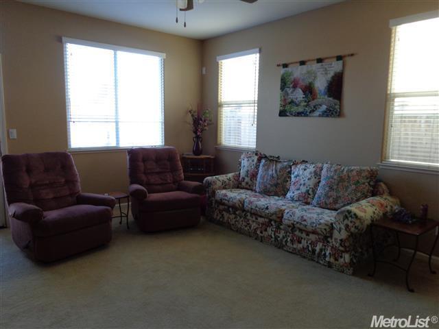 2409 Callaham Way, Modesto, CA 95355 photo 4