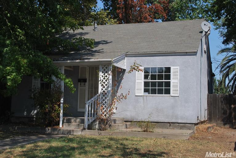 1213 Tuolumne, Modesto, CA 95351 photo 1