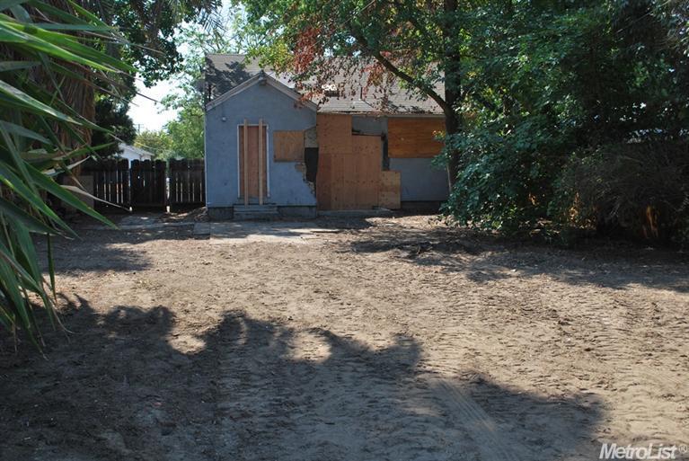 1213 Tuolumne, Modesto, CA 95351 photo 6