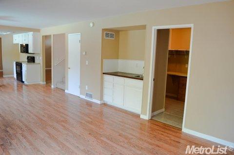447 Sultana Ct, Ripon, CA 95366 photo 9
