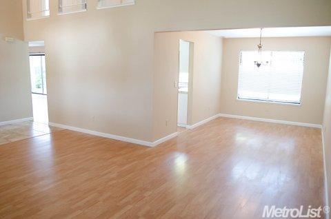 447 Sultana Ct, Ripon, CA 95366 photo 3