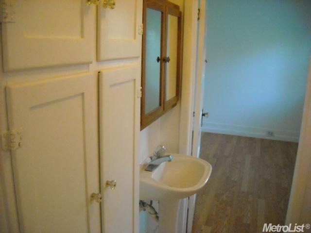 1625 Mitchell Ave, Escalon, CA 95320 photo 11