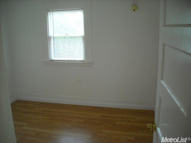 1625 Mitchell Ave, Escalon, CA 95320 photo 7