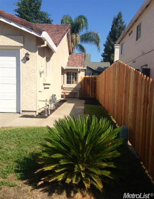 8321 Oakenshield, Antelope, CA 95843 photo 3