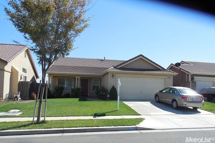 776 Bertwood Ln, Patterson, CA 95363 photo 1
