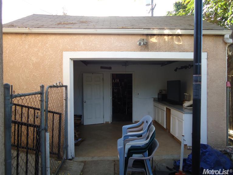 318 Leon Ave, Modesto, CA 95351 photo 8