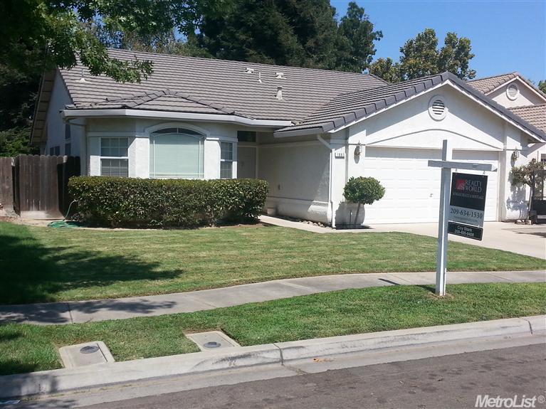 1683 Backus Ln, Turlock, CA 95380 photo 1