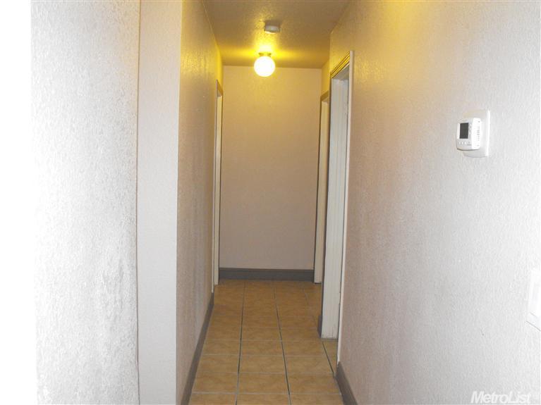 19 Church St, Modesto, CA 95357 photo 11