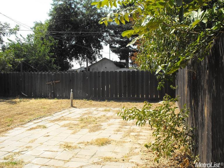 19 Church St, Modesto, CA 95357 photo 24