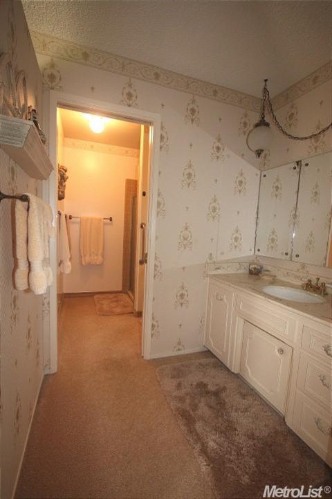 912 Wycliffe Ct, Modesto, CA 95355 photo 13