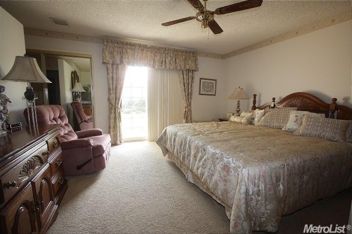 912 Wycliffe Ct, Modesto, CA 95355 photo 12