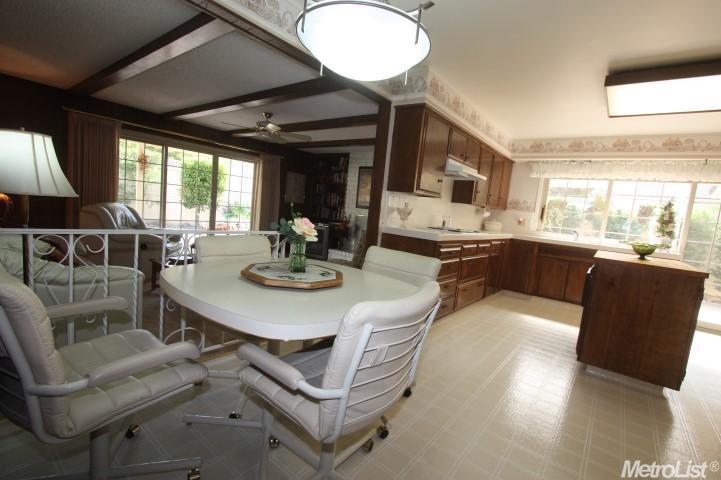 912 Wycliffe Ct, Modesto, CA 95355 photo 8
