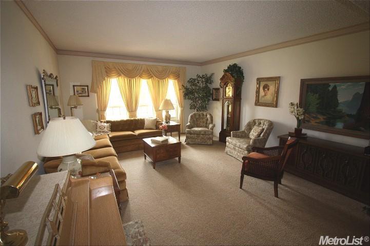 912 Wycliffe Ct, Modesto, CA 95355 photo 3