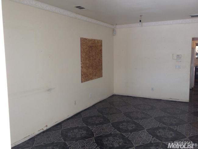 312 Maze Blvd, Modesto, CA 95351 photo 5