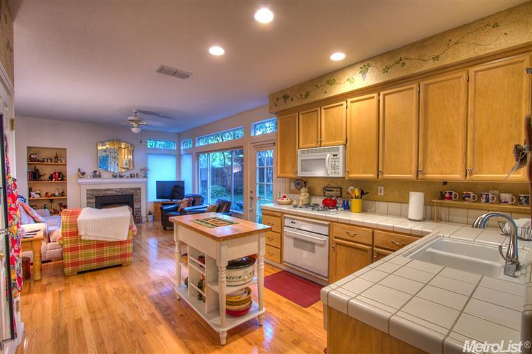 322 Randall, Folsom, CA 95630 photo 7