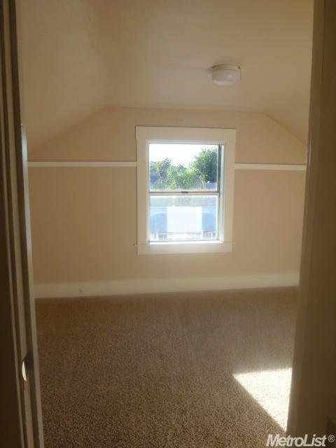 737 Nevada St, Manteca, CA 95337 photo 7
