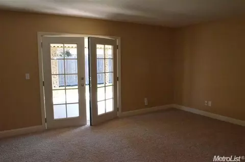 2224 Jeanine Dr, Modesto, CA 95355 photo 4