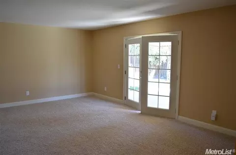 2224 Jeanine Dr, Modesto, CA 95355 photo 6